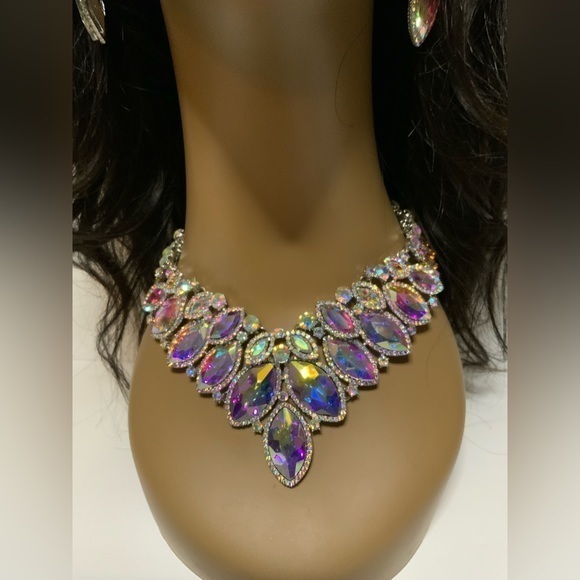 Jewelry - Statement Necklace & Earring Set
